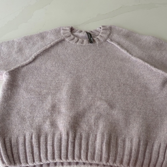 Anthropologie: The Cline Chunky Crewneck Sweater, size  Small. Colour is Lilac - Picture 7 of 12